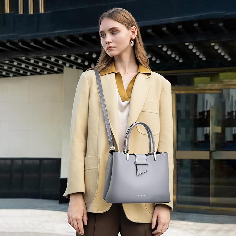 Carry & Chic