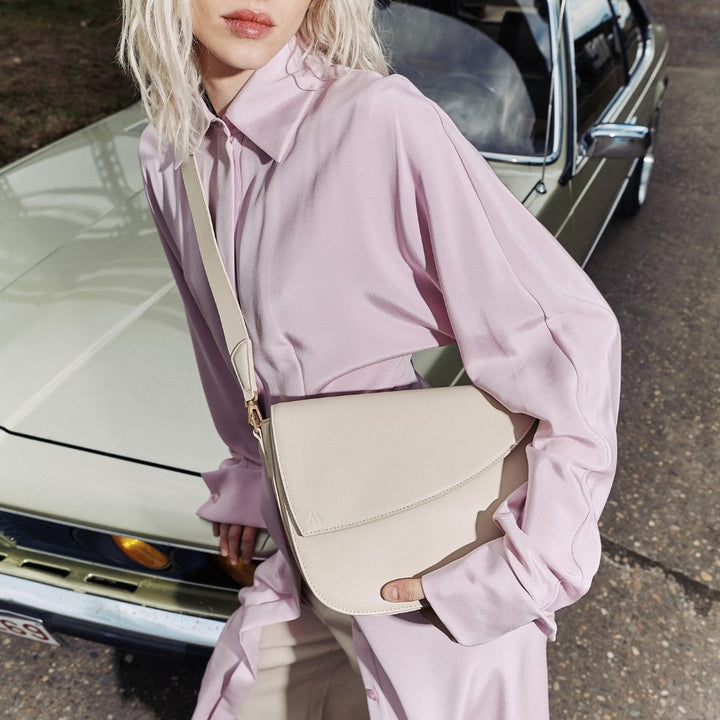 Rebel Saddle Bag - soft touch cream