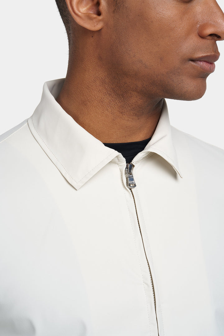 THE TRAVEL JACKET
