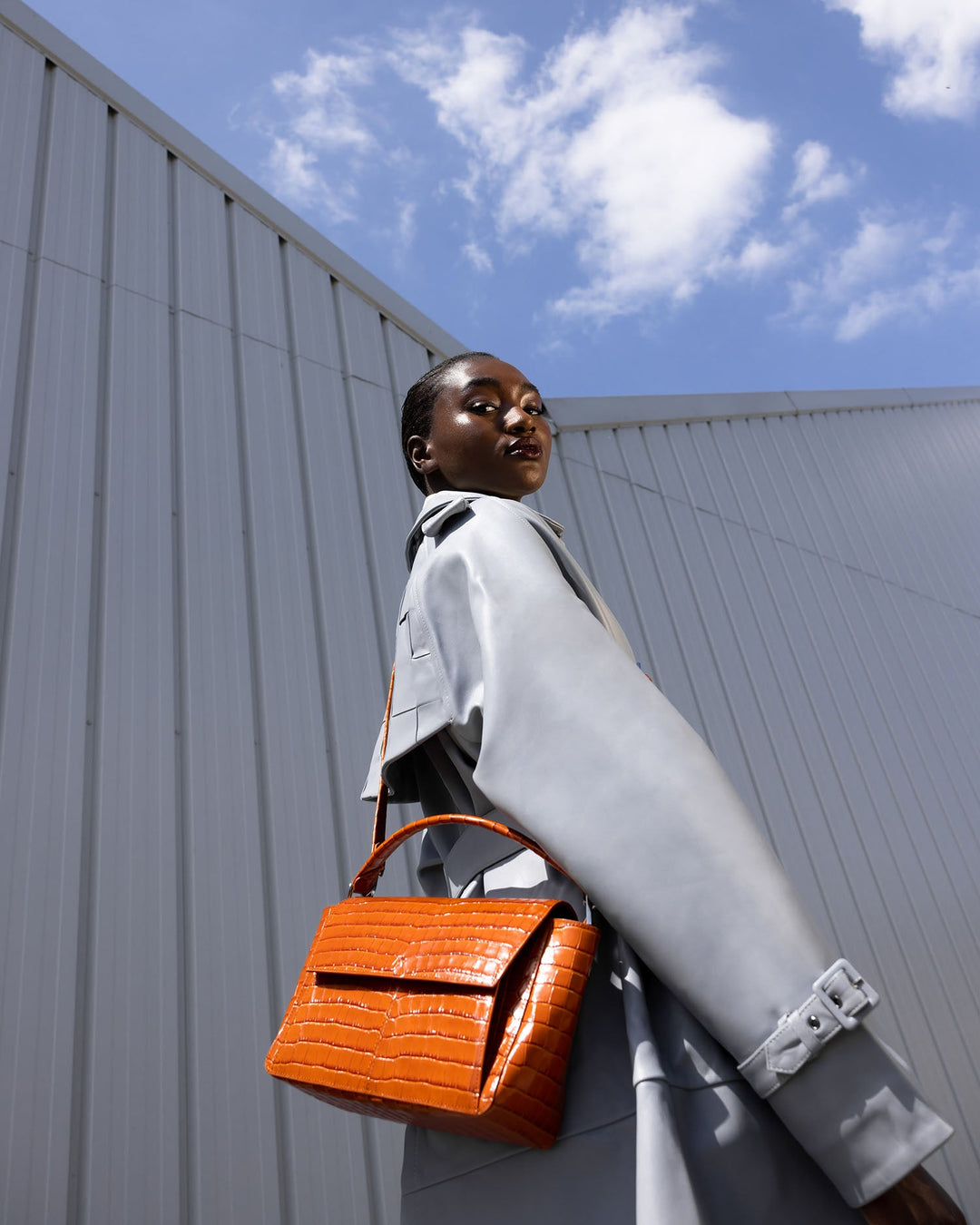 Ikon Shoulder Bag - croco cinnamon