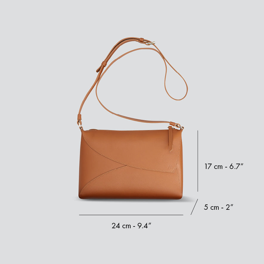 Rebel Clutch - soft touch cognac