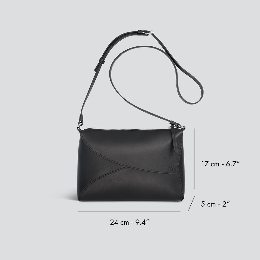 Rebel Clutch - soft touch black