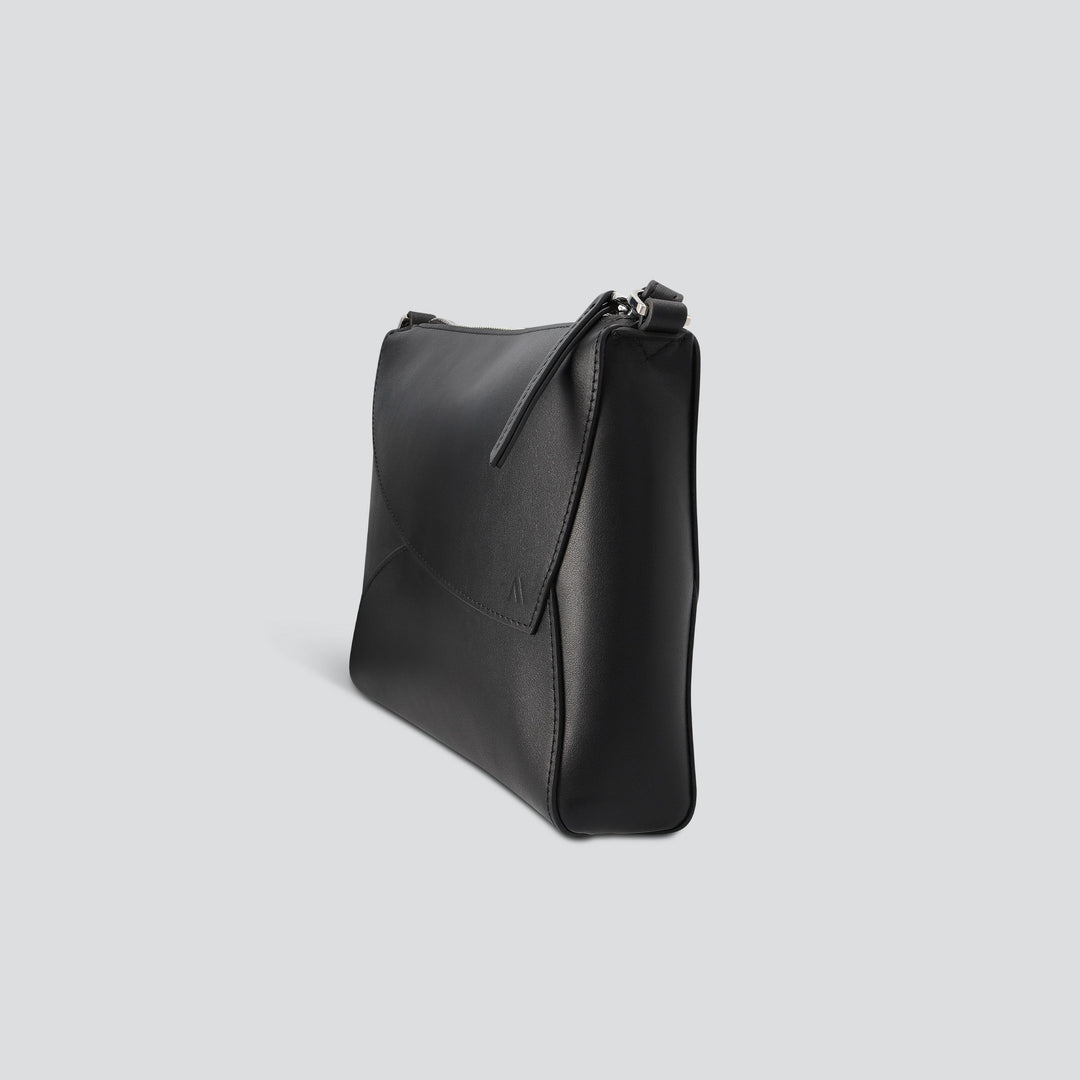 Rebel Clutch - soft touch black