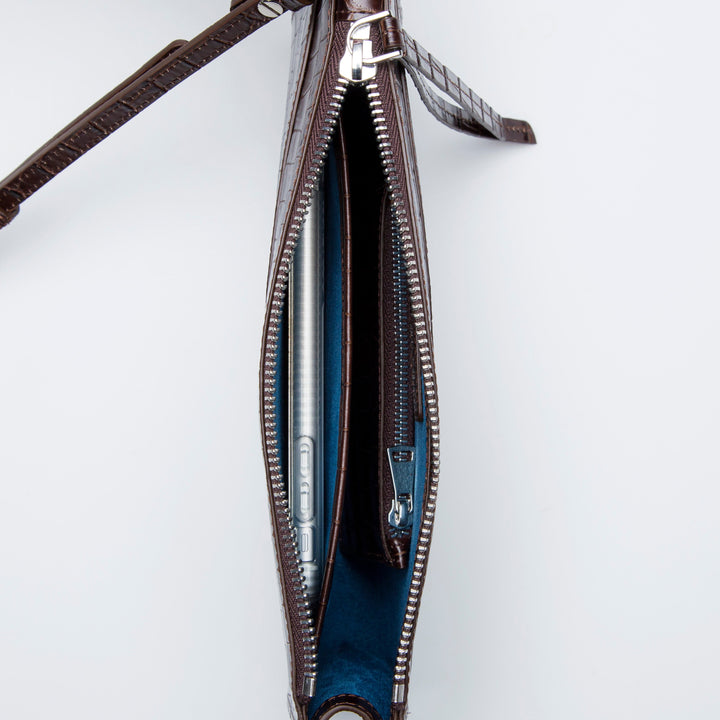 Arch clutch